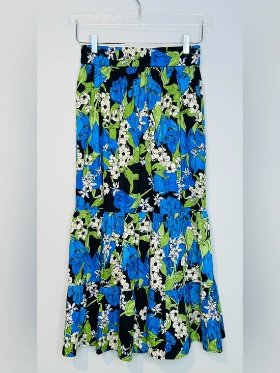 Elizabeth James The Label Surrey Blue Green Midi Skirt in Night Bloom - Picture 4 of 13
